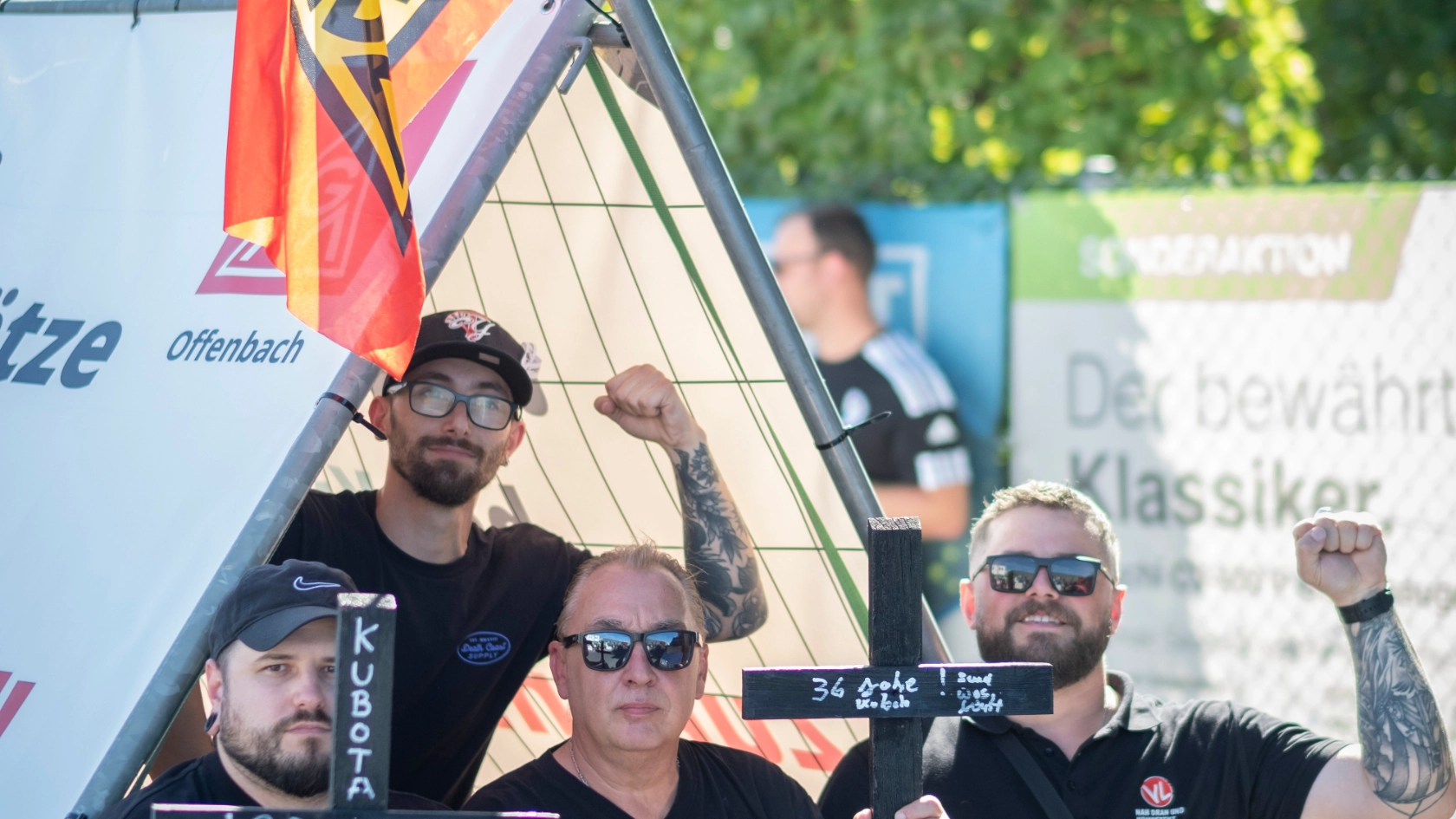 IG Metall Aktion KUBOTA Mitarbeiter , vor der Ausbildungsmesse, Rodgau,  19.09.25, Foto: Tim Wegner