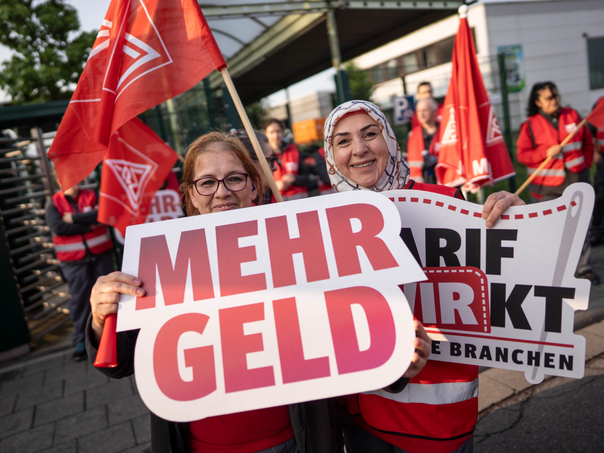 2025-06-05-Warnstreik-Mewa-früh