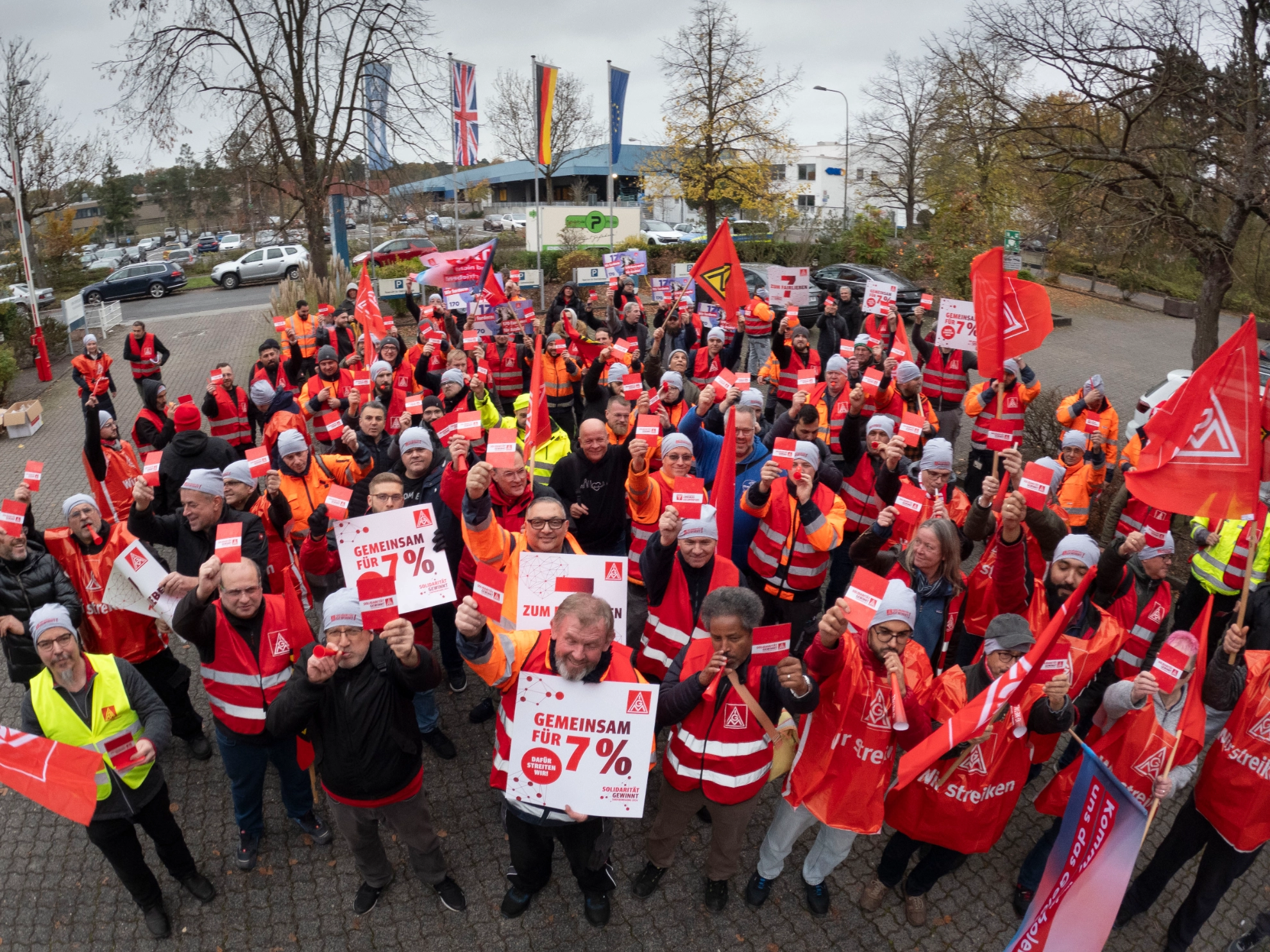 2024-11-07 Warnstreik GKN, LMS